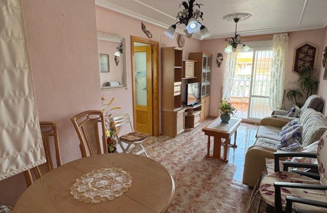 Herverkoop - Appartement -
Torrevieja - Costa Blanca