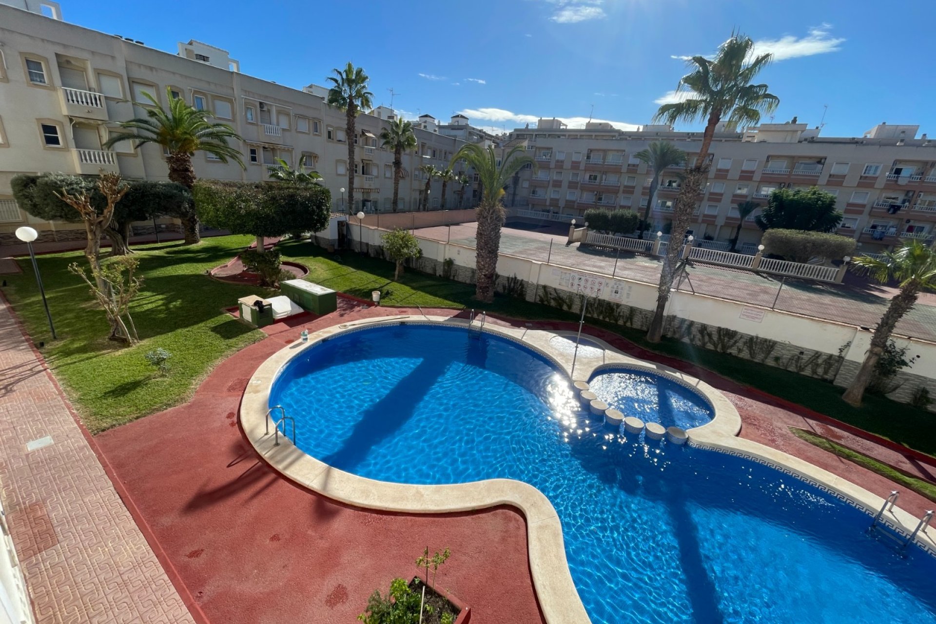 Herverkoop - Appartement -
Torrevieja - Costa Blanca