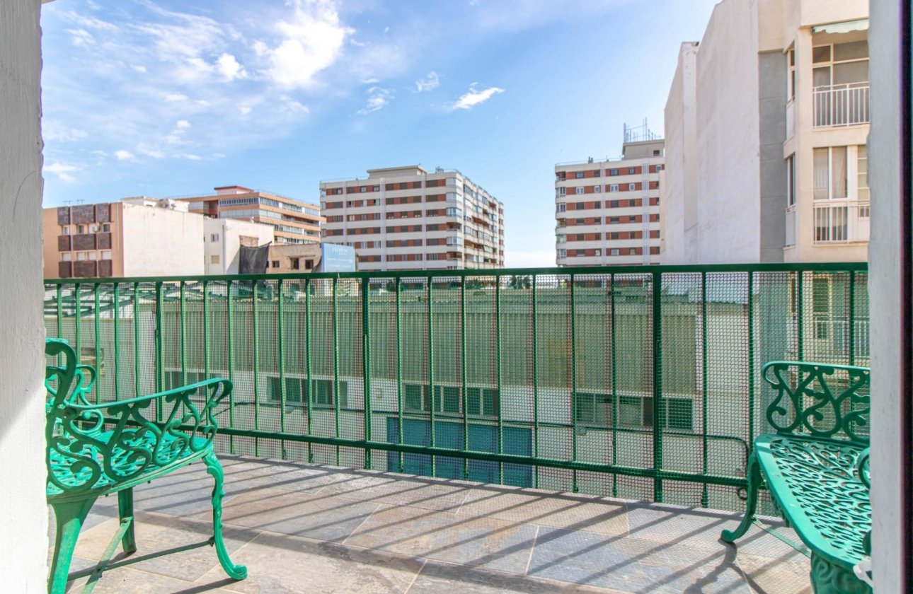 Herverkoop - Appartement -
Torrevieja - Costa Blanca