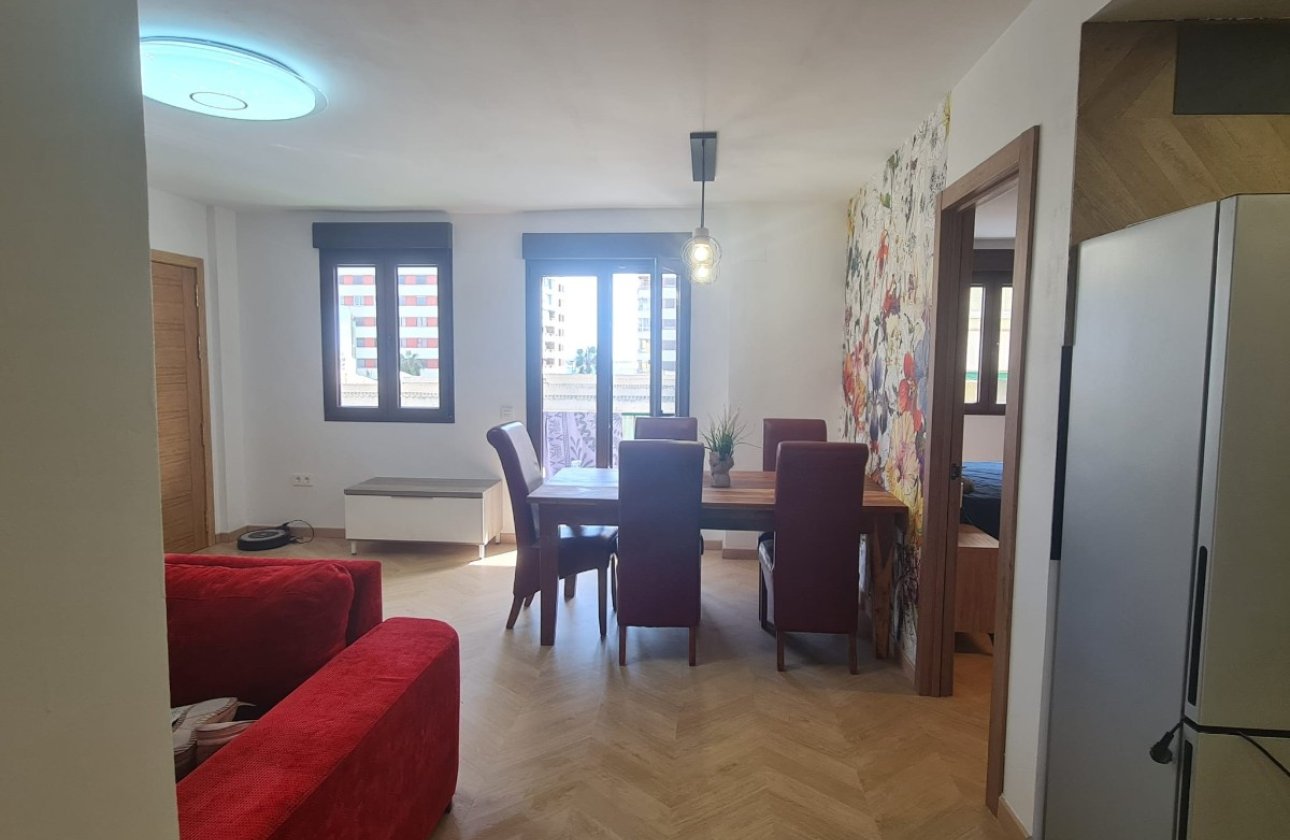 Herverkoop - Appartement -
Torrevieja - Costa Blanca