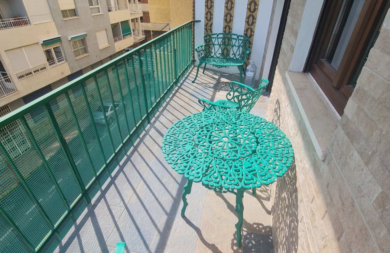 Herverkoop - Appartement -
Torrevieja - Costa Blanca