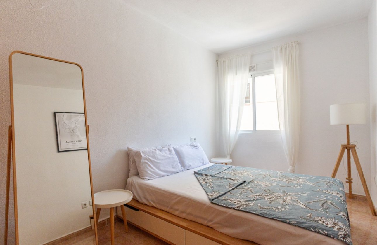 Herverkoop - Appartement -
Torrevieja - Costa Blanca