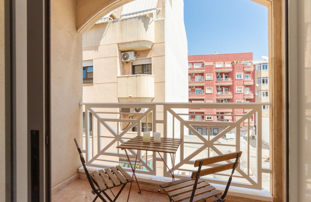 Herverkoop - Appartement -
Torrevieja - Costa Blanca