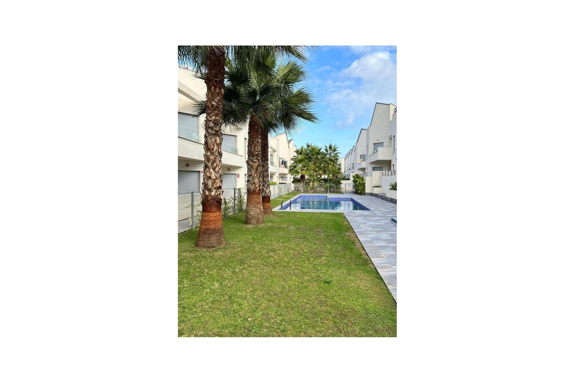 Herverkoop - Appartement -
Torrevieja - Costa Blanca