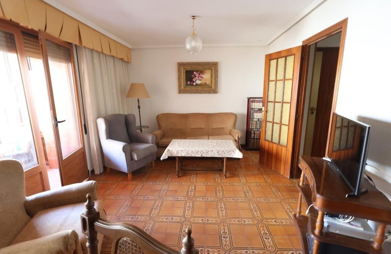 Herverkoop - Appartement -
Torrevieja - Costa Blanca