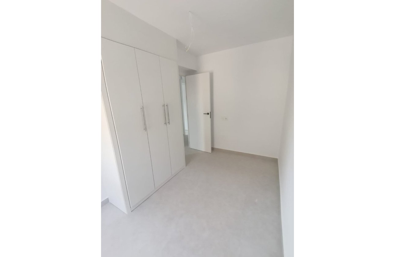 Herverkoop - Appartement -
Torrevieja - Costa Blanca