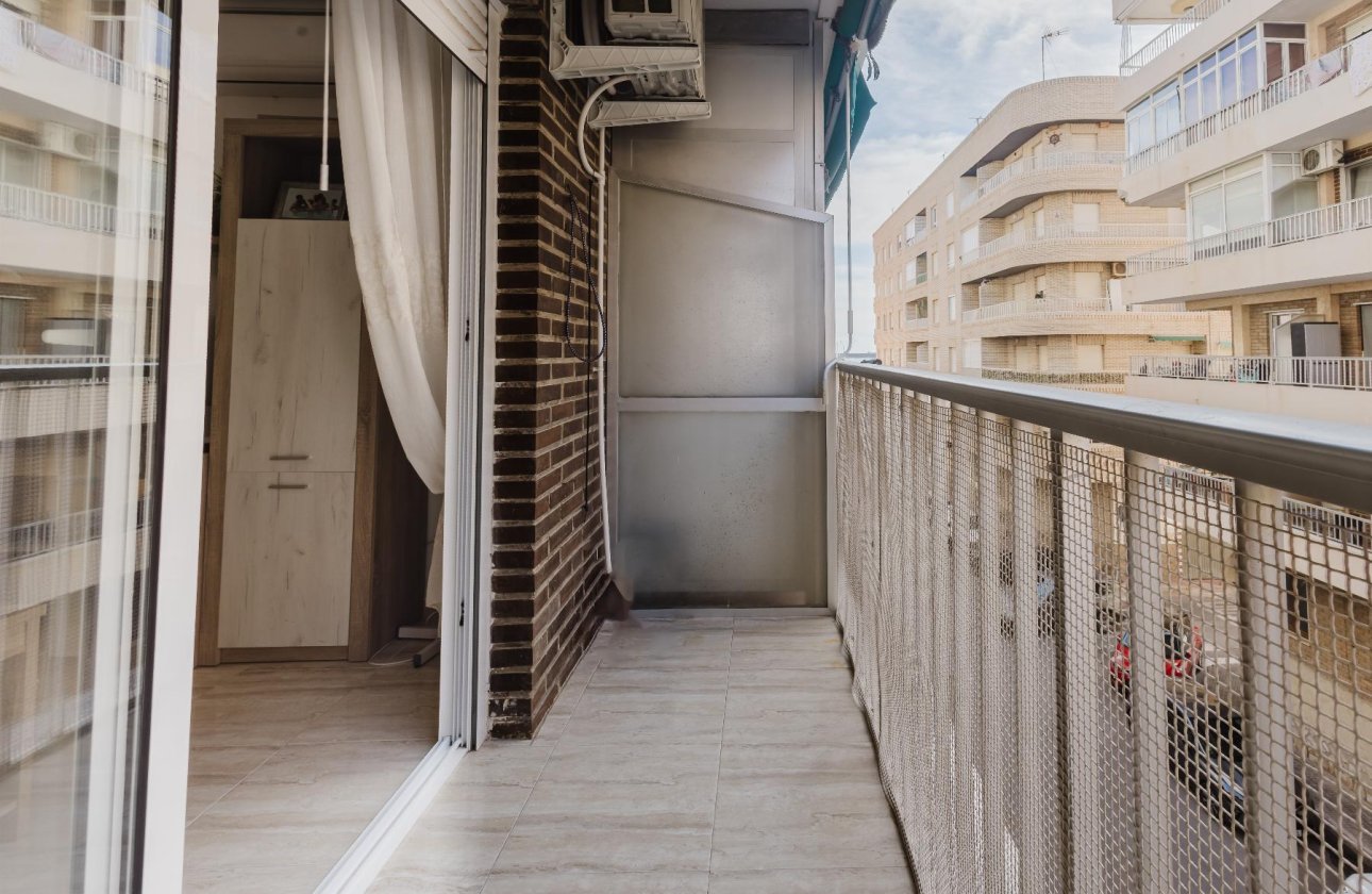 Herverkoop - Appartement -
Torrevieja - Costa Blanca