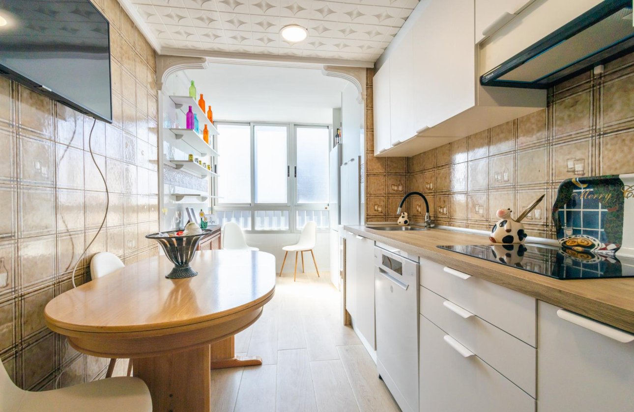 Herverkoop - Appartement -
Torrevieja - Costa Blanca