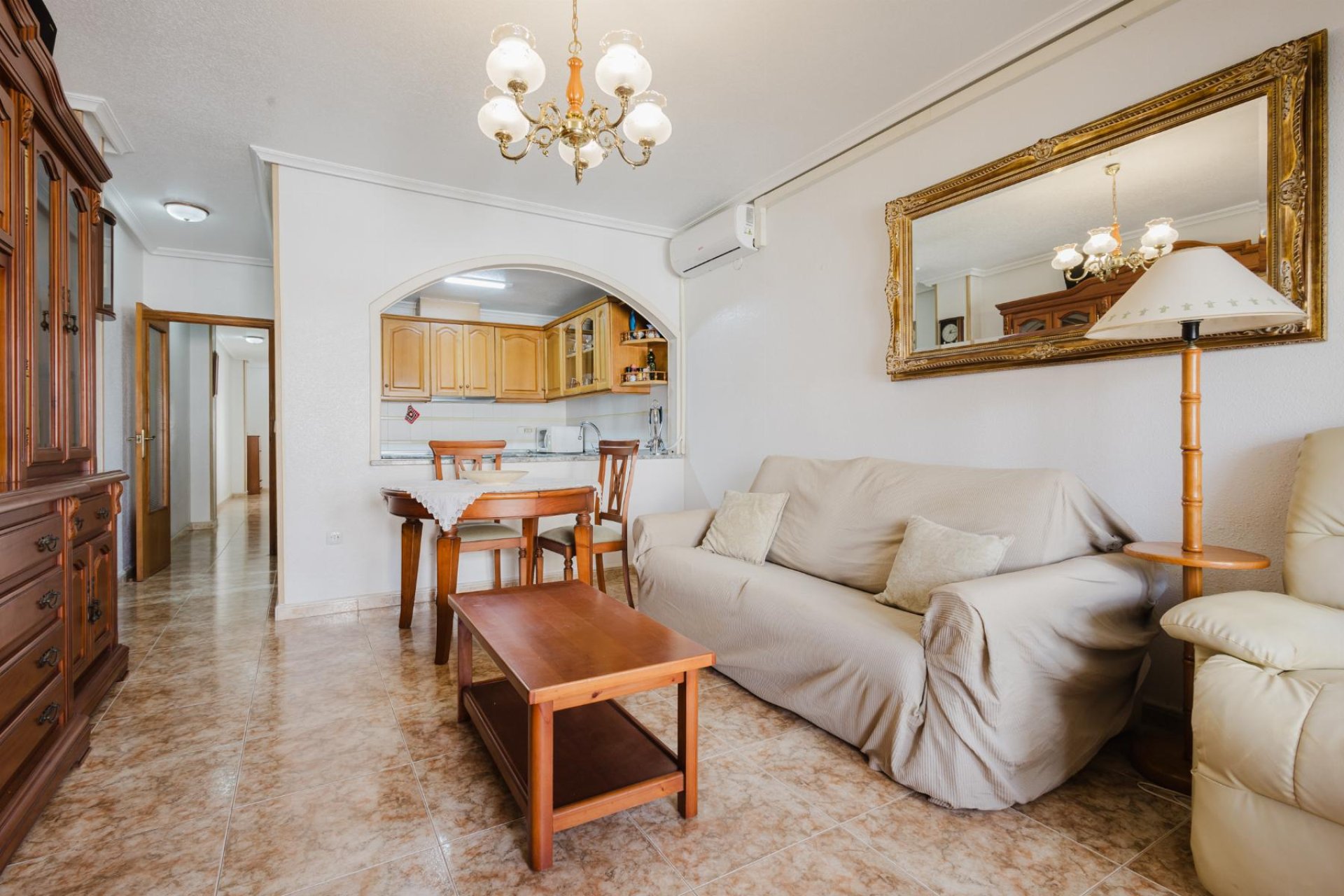 Herverkoop - Appartement -
Torrevieja - Costa Blanca