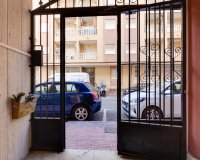 Herverkoop - Appartement -
Torrevieja - Costa Blanca