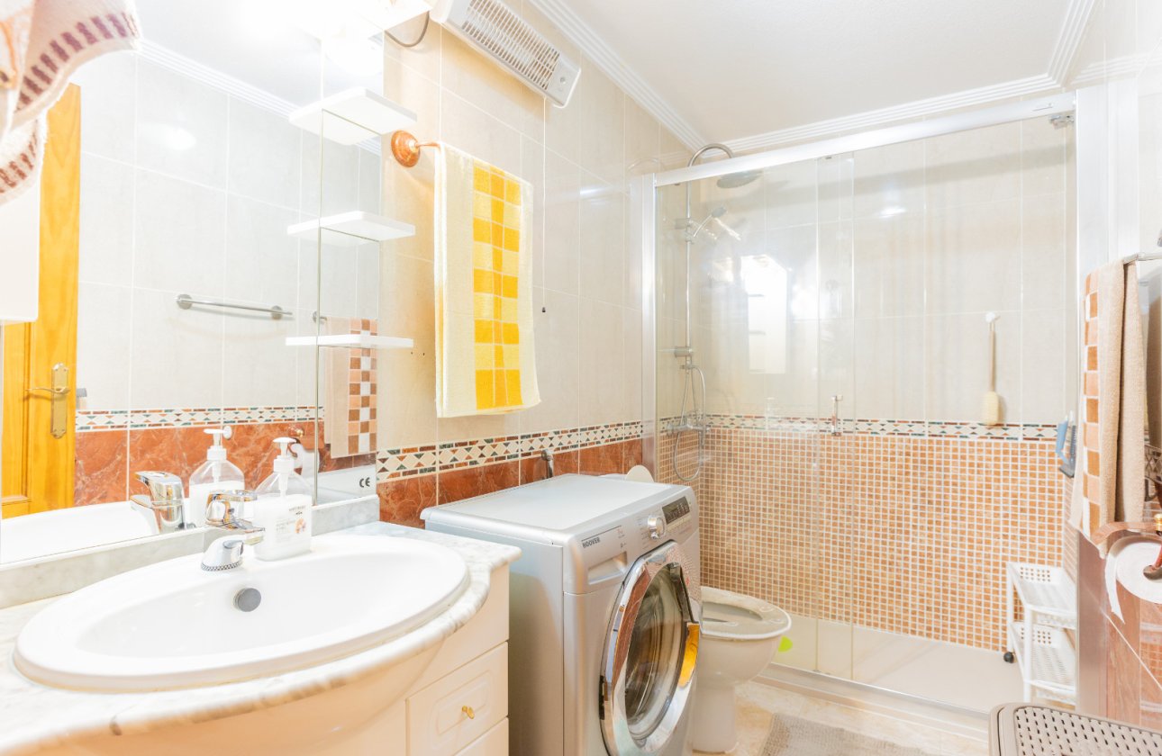 Herverkoop - Appartement -
Torrevieja - Costa Blanca