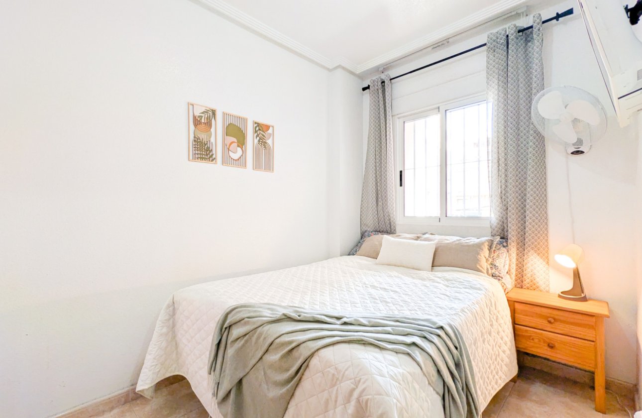 Herverkoop - Appartement -
Torrevieja - Costa Blanca