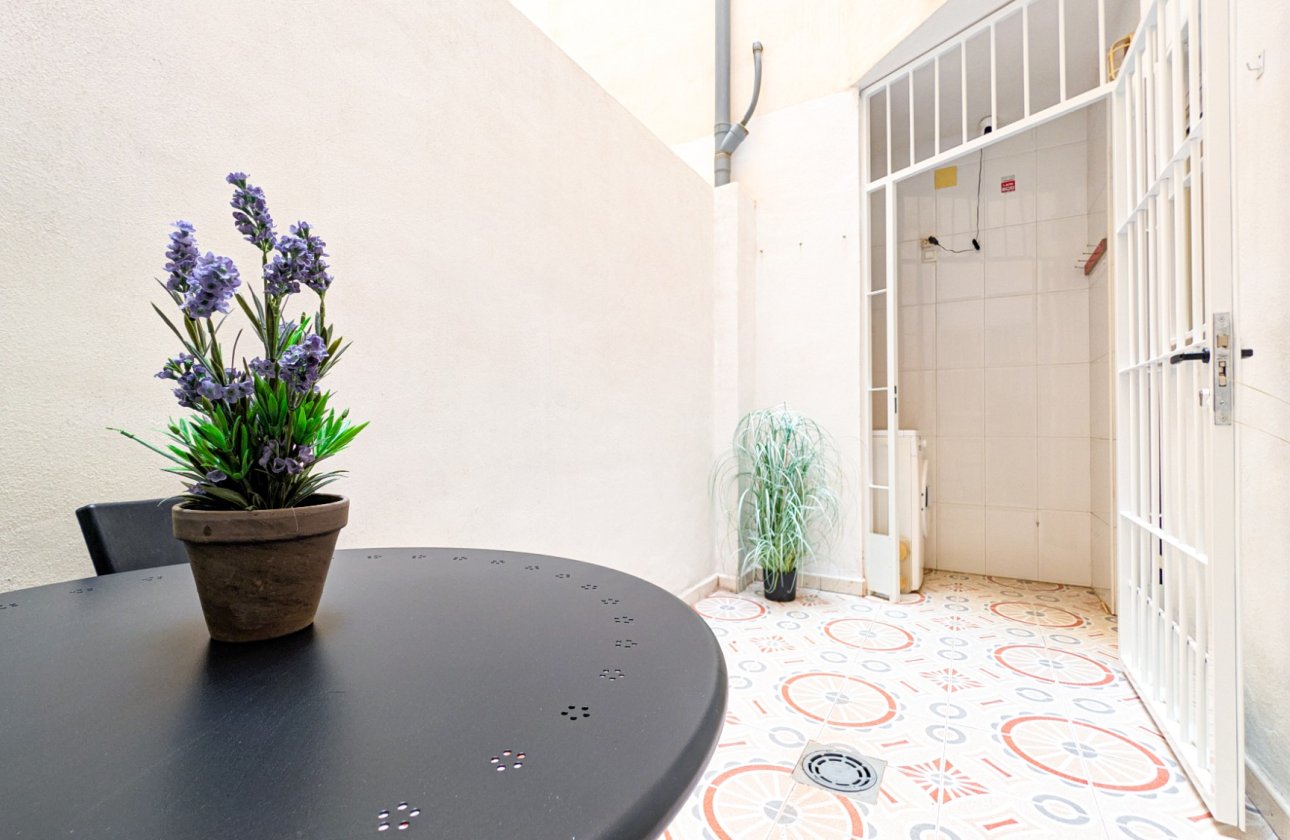 Herverkoop - Appartement -
Torrevieja - Costa Blanca