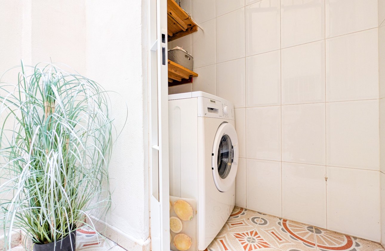 Herverkoop - Appartement -
Torrevieja - Costa Blanca