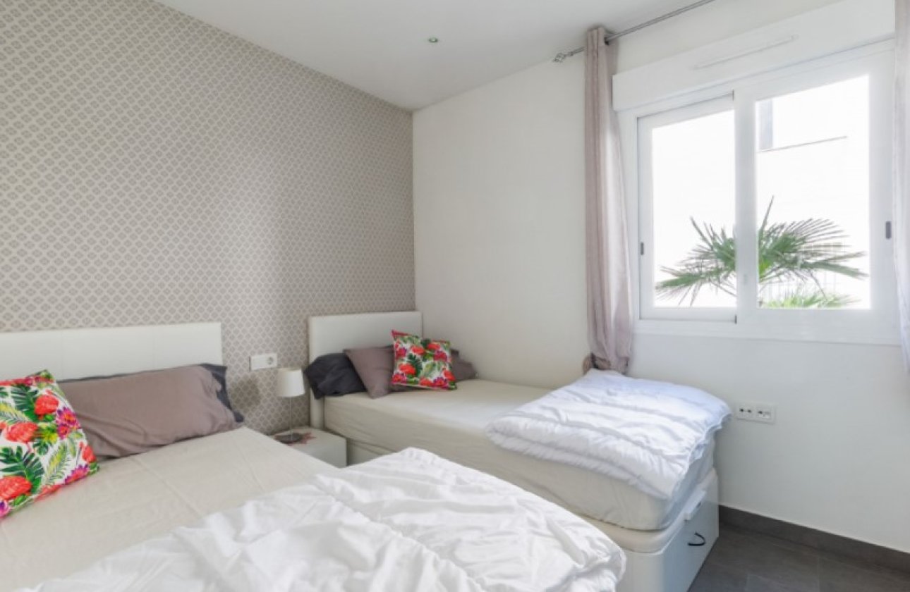 Herverkoop - Appartement -
Torrevieja - Costa Blanca