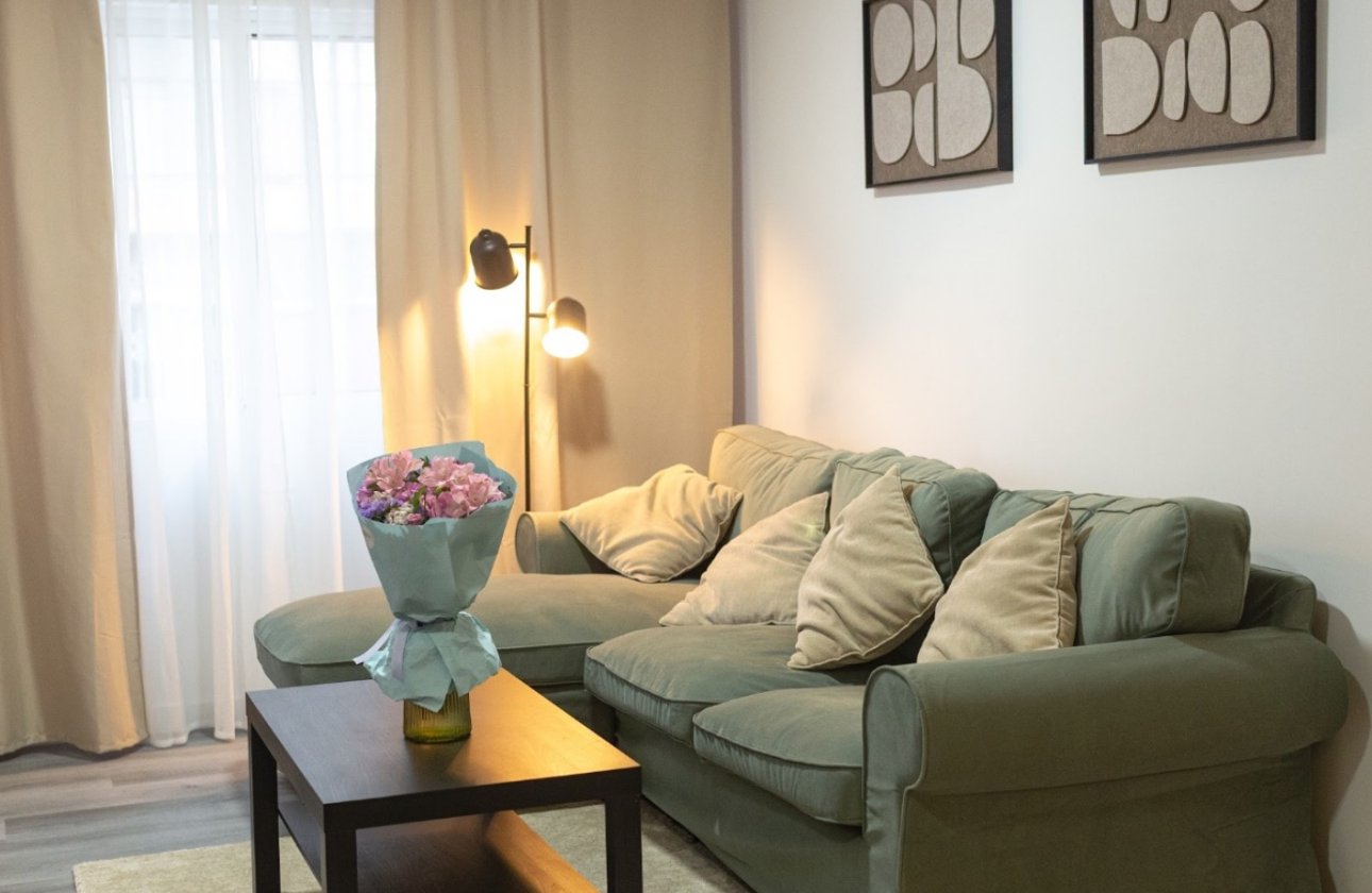 Herverkoop - Appartement -
Torrevieja - Costa Blanca
