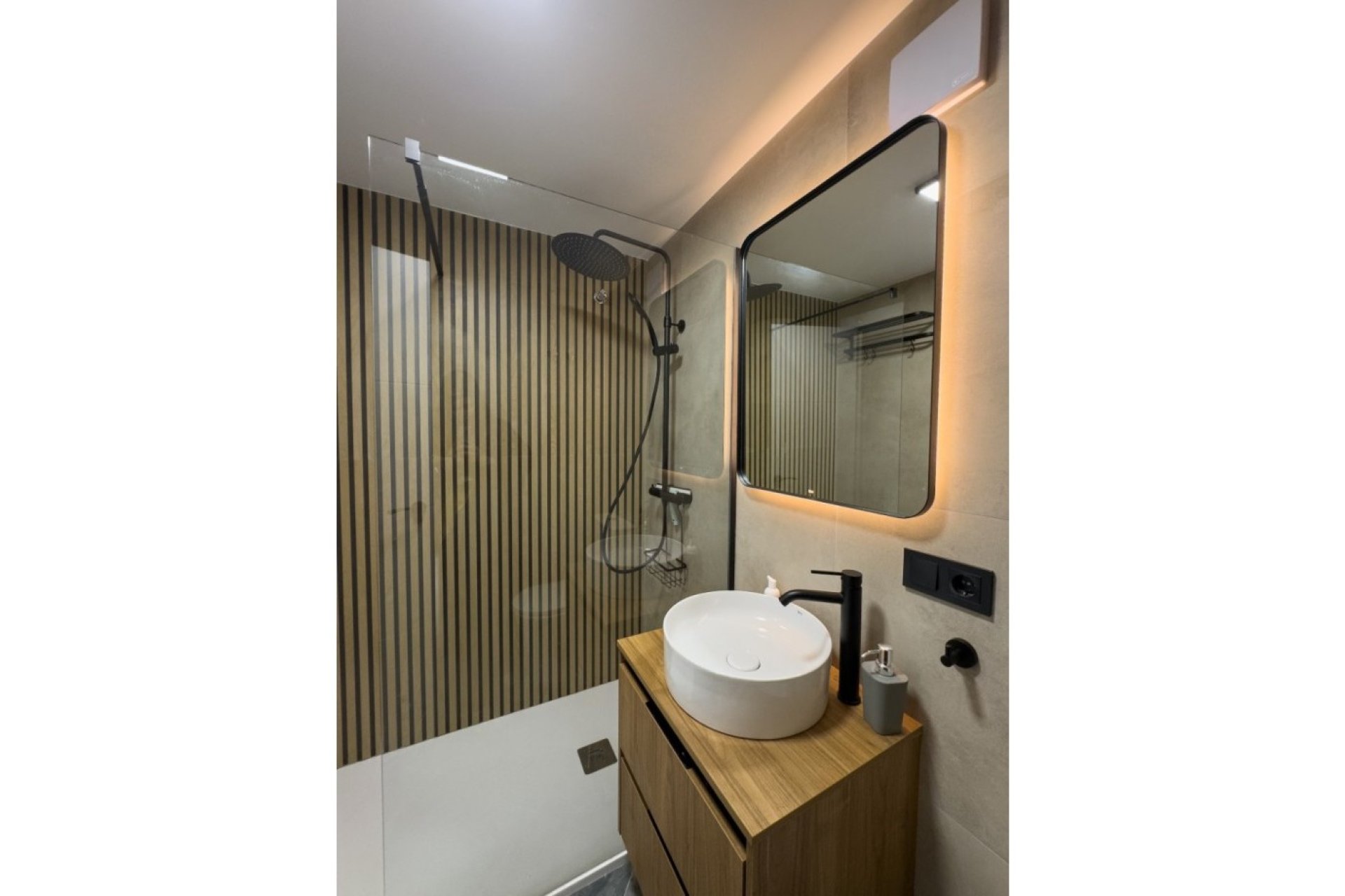 Herverkoop - Appartement -
Torrevieja - Costa Blanca