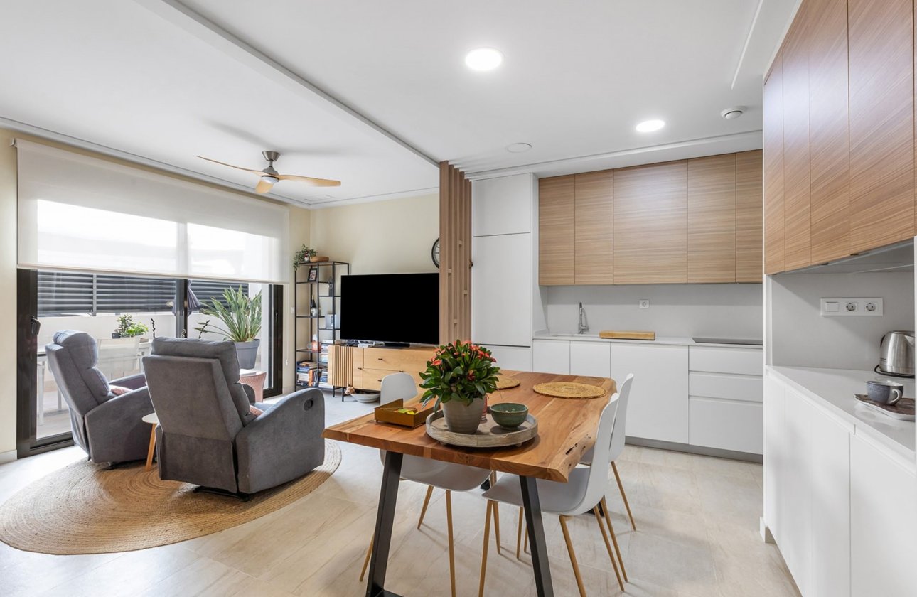 Herverkoop - Appartement -
Torrevieja - Costa Blanca