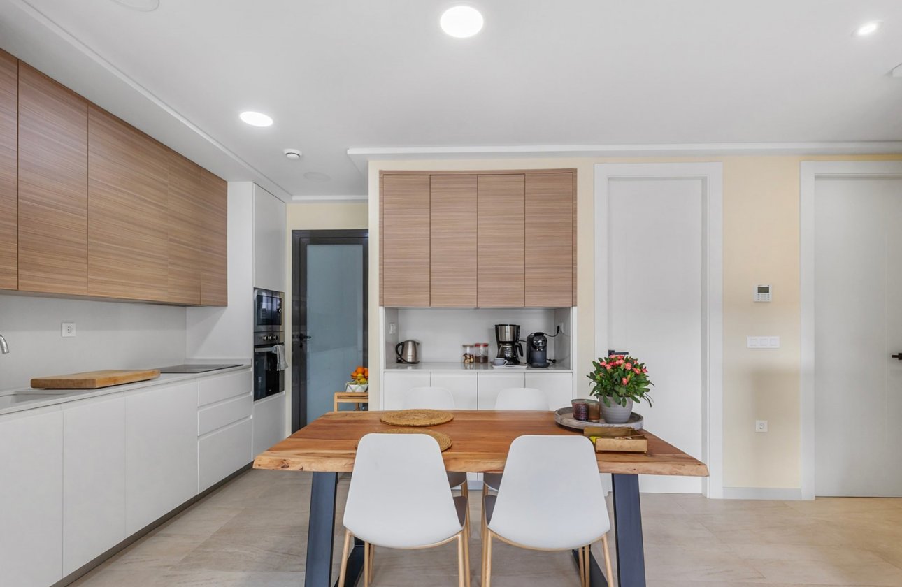 Herverkoop - Appartement -
Torrevieja - Costa Blanca