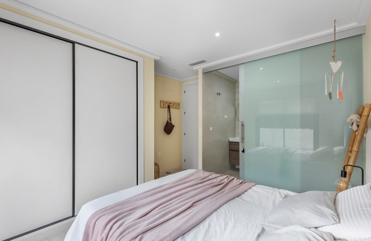 Herverkoop - Appartement -
Torrevieja - Costa Blanca