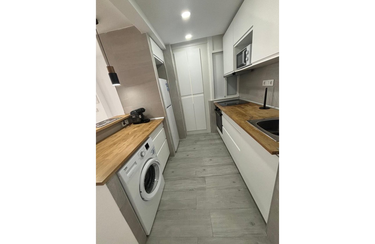 Herverkoop - Appartement -
Torrevieja - Costa Blanca