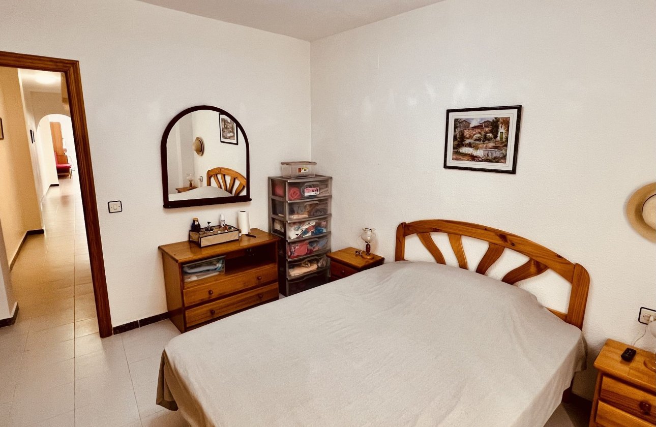 Herverkoop - Appartement -
Torrevieja - Costa Blanca