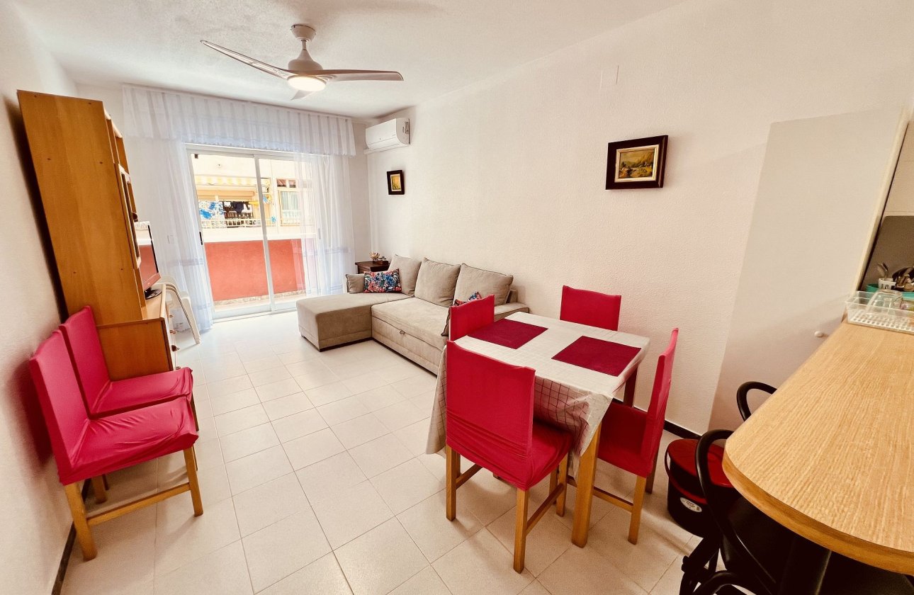 Herverkoop - Appartement -
Torrevieja - Costa Blanca