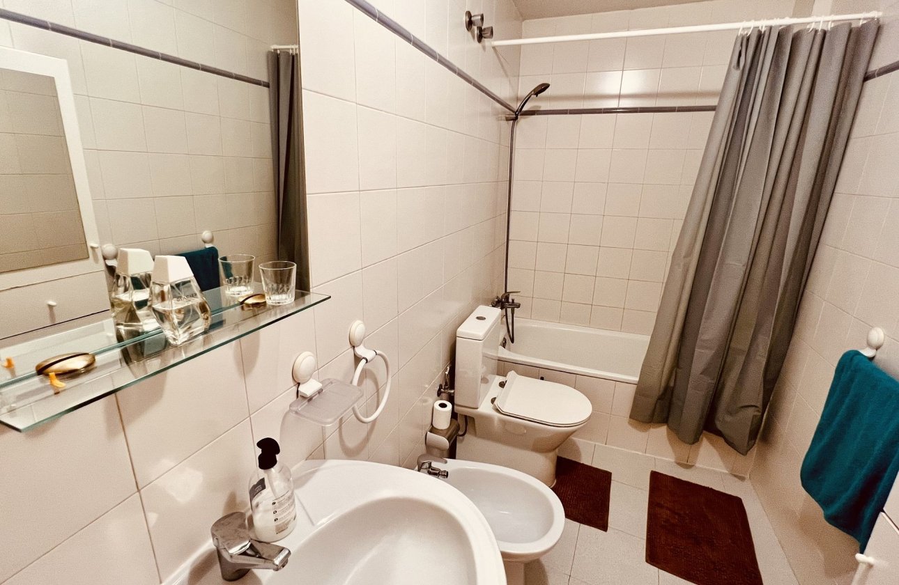 Herverkoop - Appartement -
Torrevieja - Costa Blanca