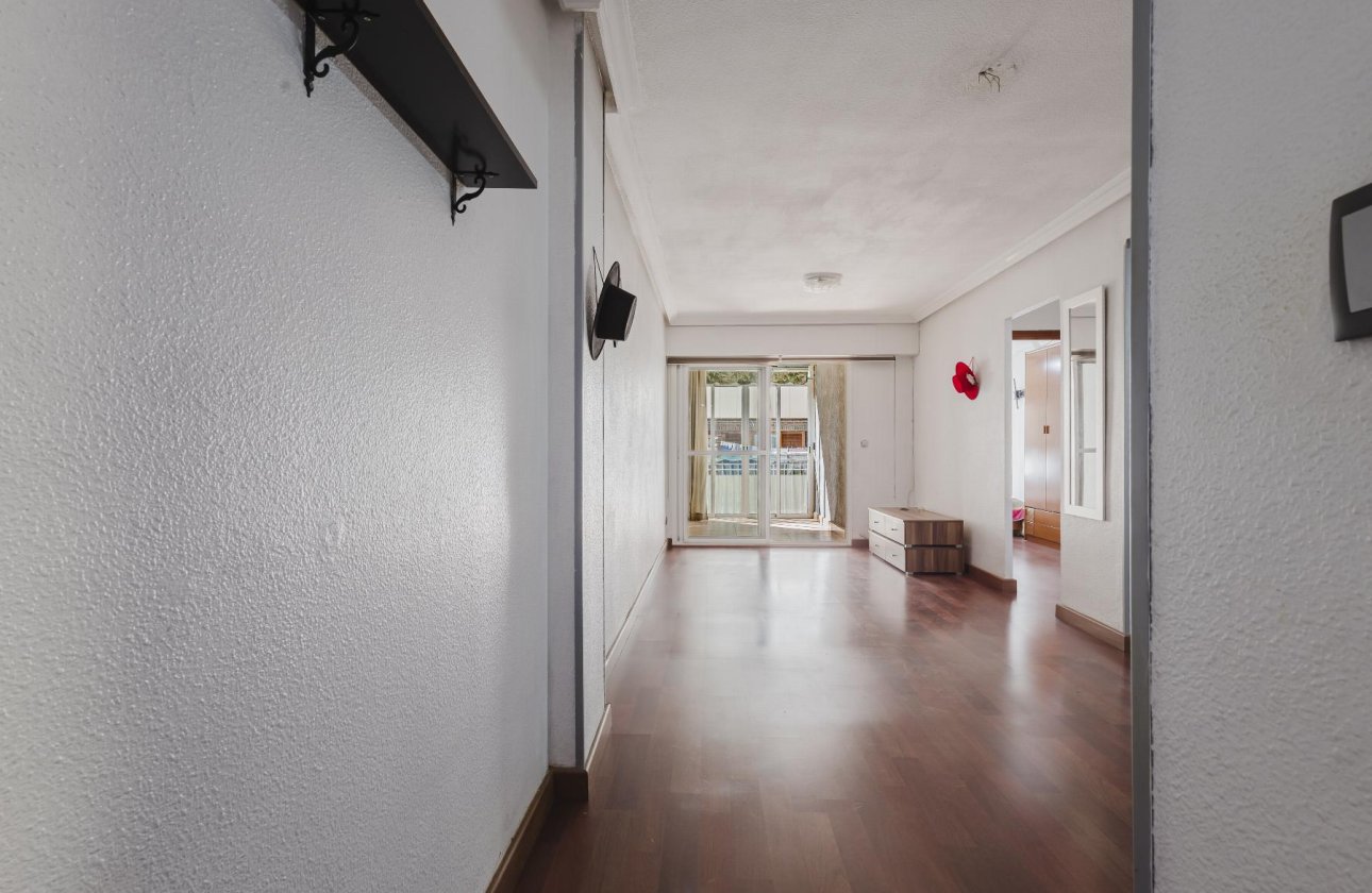 Herverkoop - Appartement -
Torrevieja - Costa Blanca