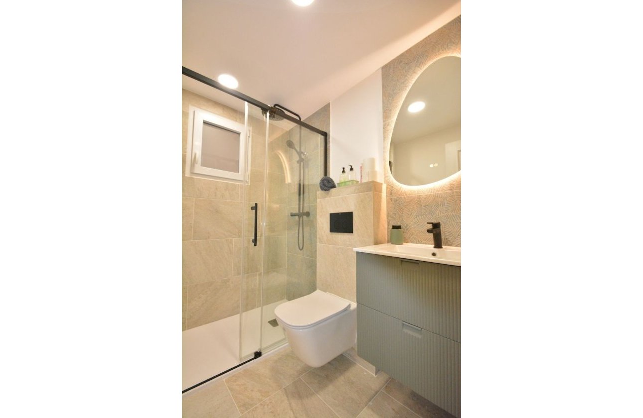 Herverkoop - Appartement -
Torrevieja - Costa Blanca