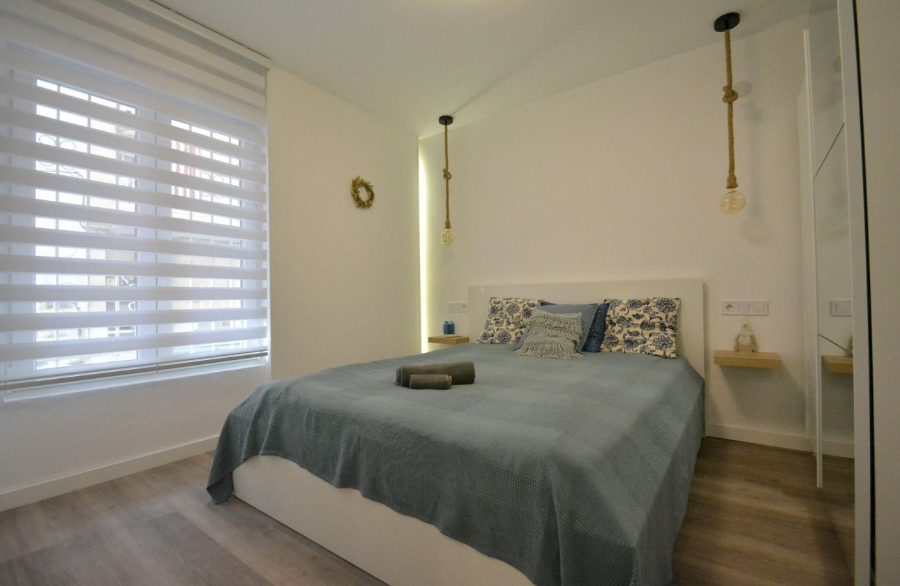 Herverkoop - Appartement -
Torrevieja - Costa Blanca