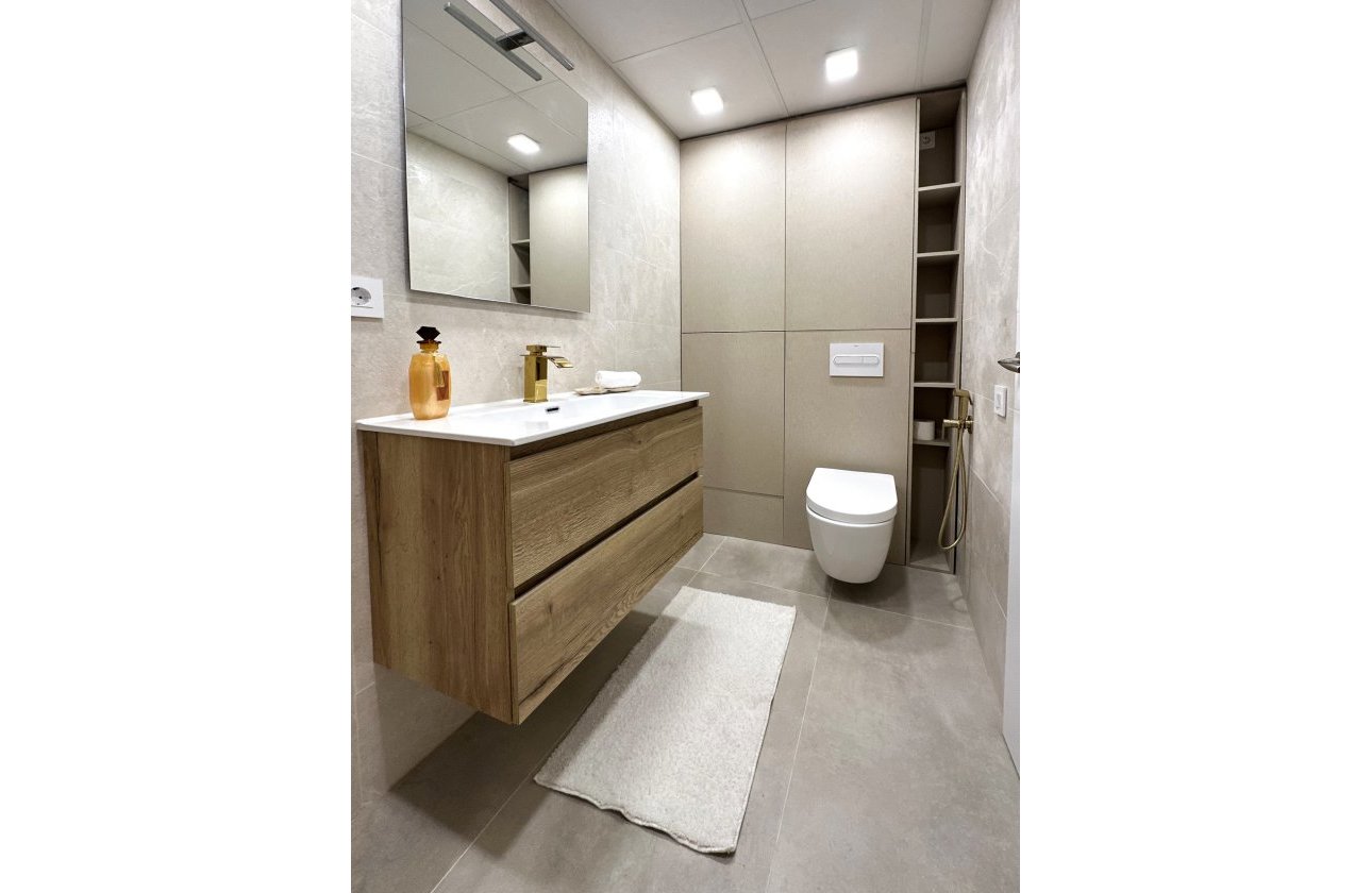 Herverkoop - Appartement -
Torrevieja - Costa Blanca