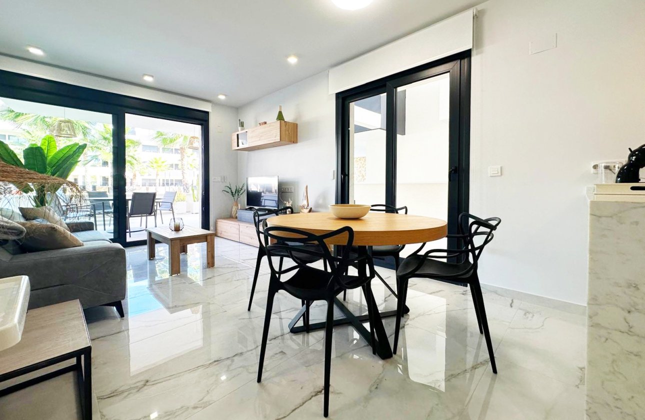 Herverkoop - Appartement -
Torrevieja - Costa Blanca