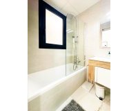 Herverkoop - Appartement -
Torrevieja - Costa Blanca