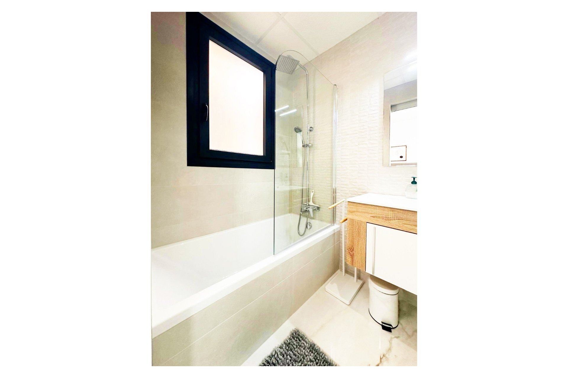 Herverkoop - Appartement -
Torrevieja - Costa Blanca