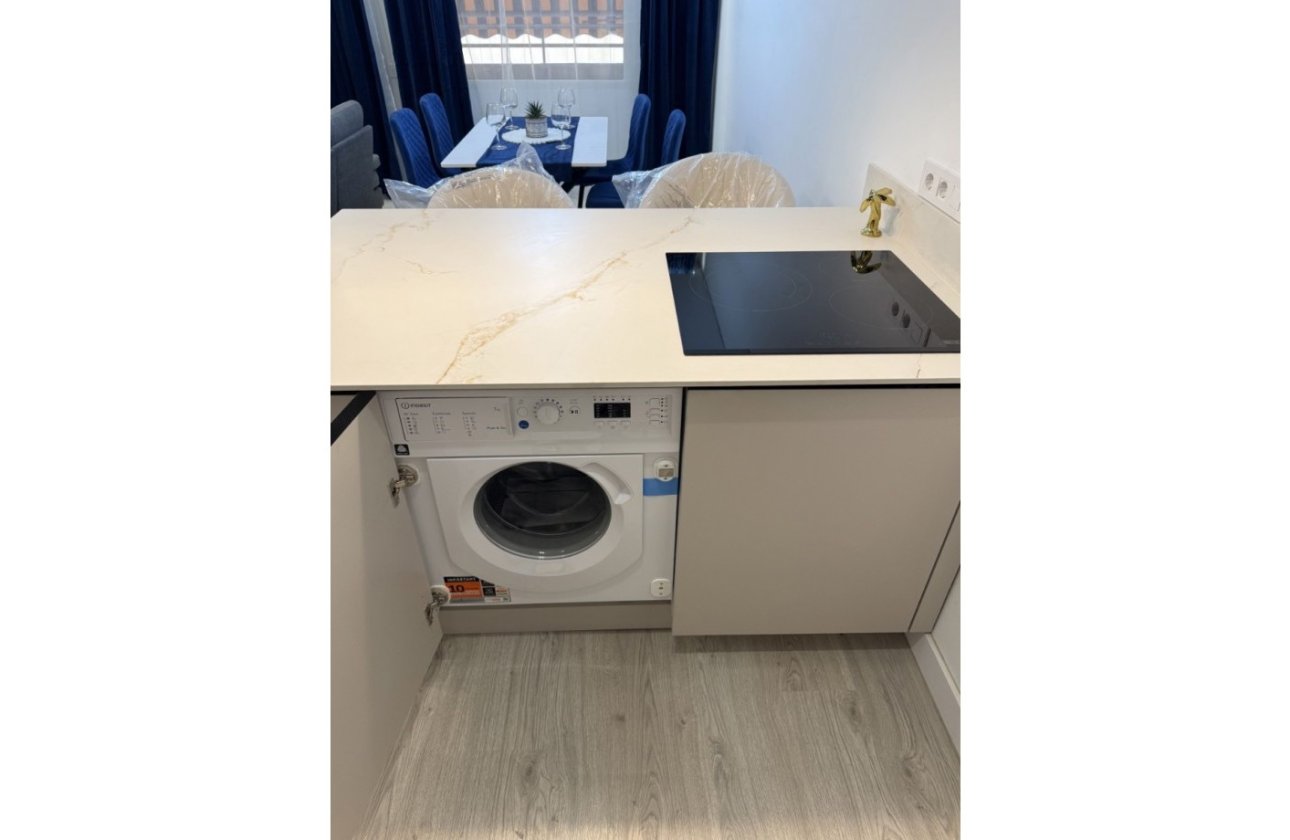 Herverkoop - Appartement -
Torrevieja - Costa Blanca