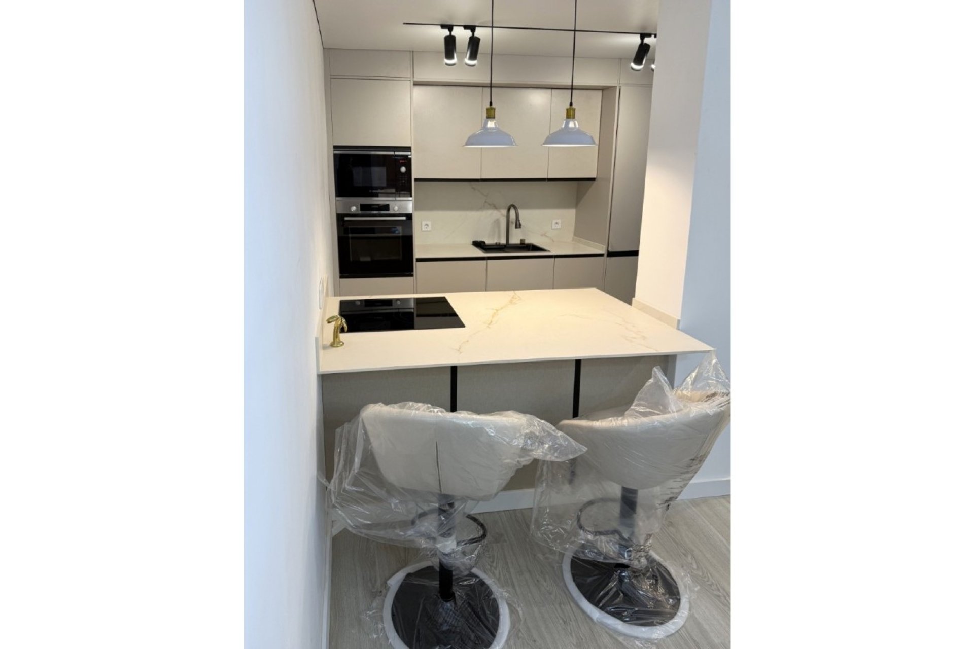 Herverkoop - Appartement -
Torrevieja - Costa Blanca