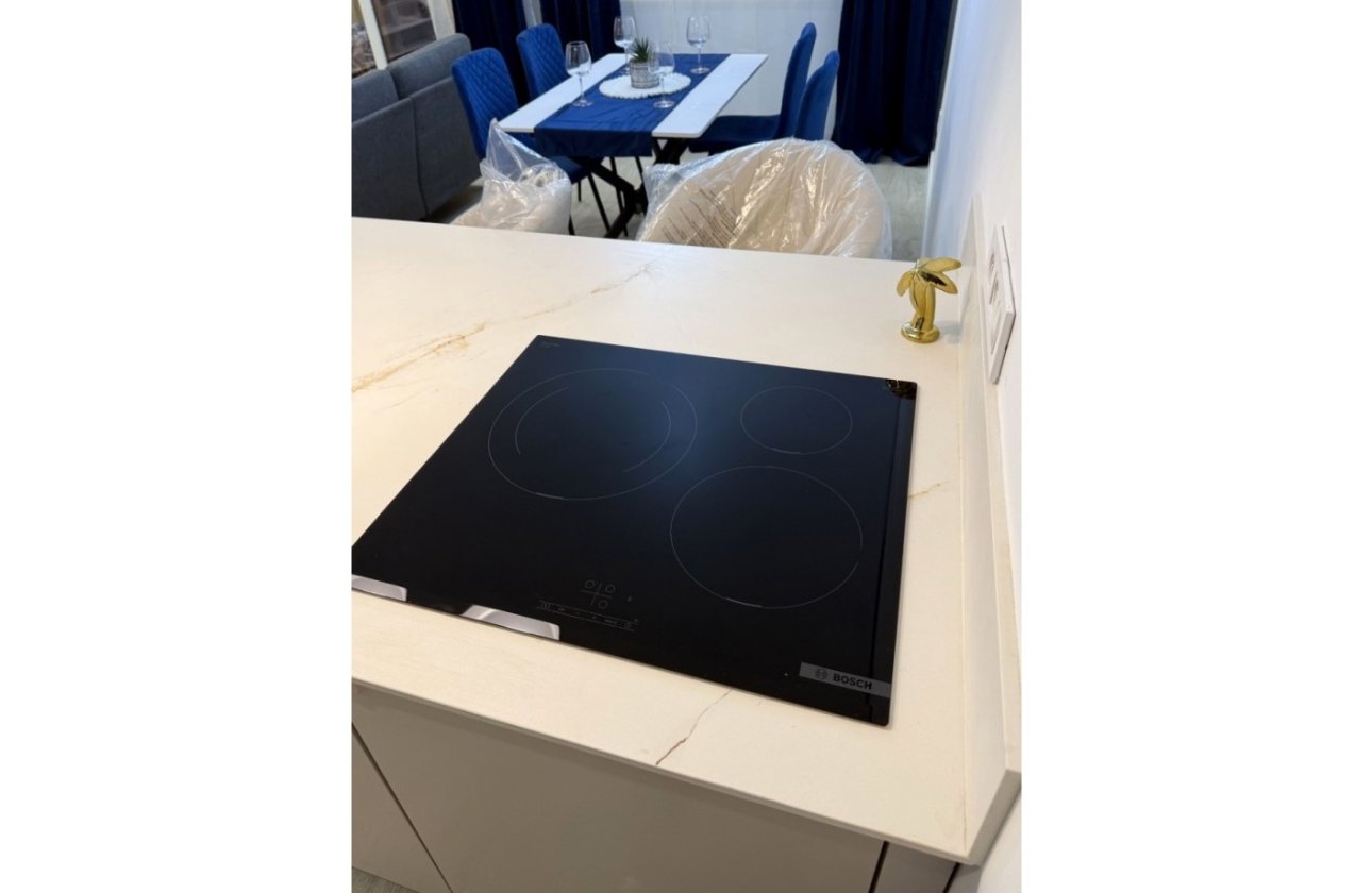 Herverkoop - Appartement -
Torrevieja - Costa Blanca