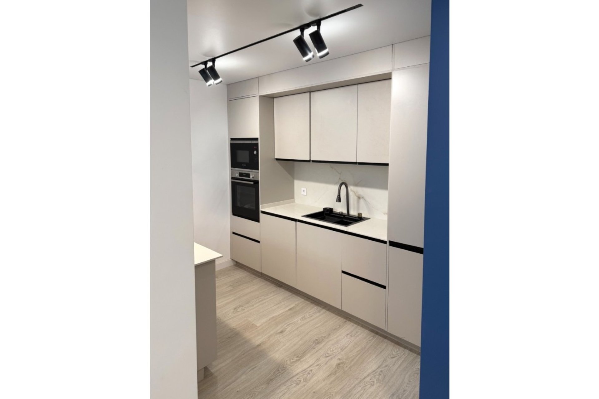 Herverkoop - Appartement -
Torrevieja - Costa Blanca