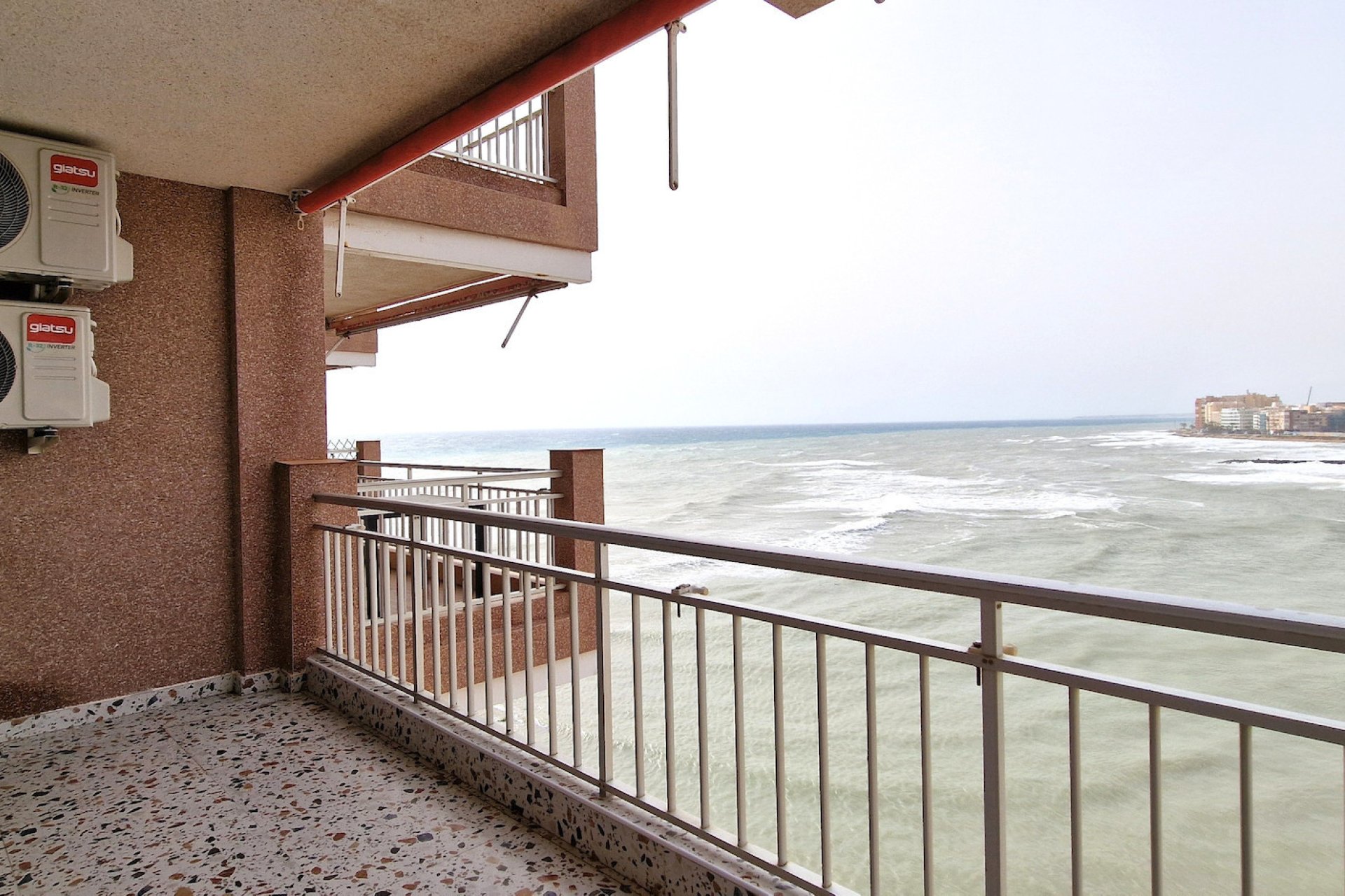 Herverkoop - Appartement -
Torrevieja - Costa Blanca