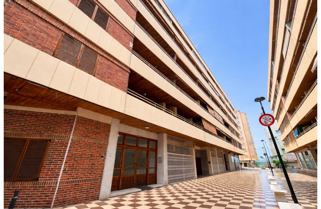 Herverkoop - Appartement -
Torrevieja - Costa Blanca