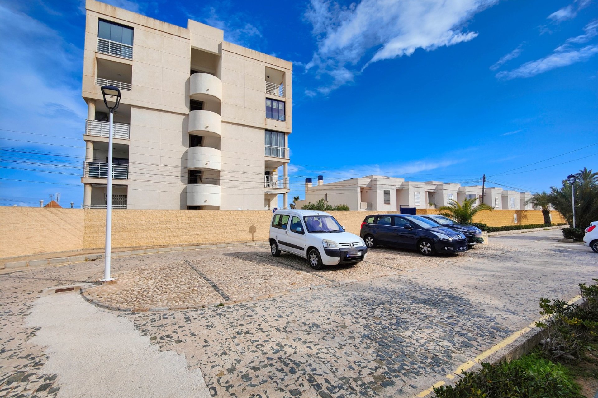 Herverkoop - Appartement -
Torrevieja - Costa Blanca