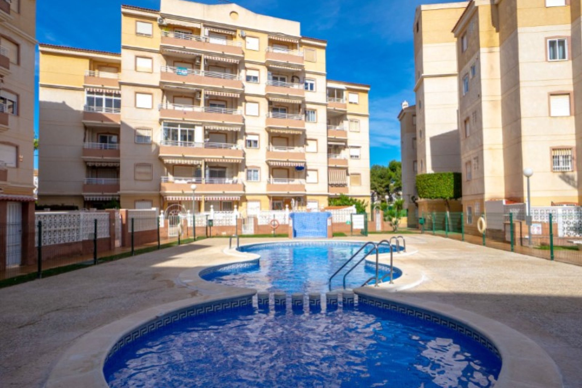 Herverkoop - Appartement -
Torrevieja - Costa Blanca