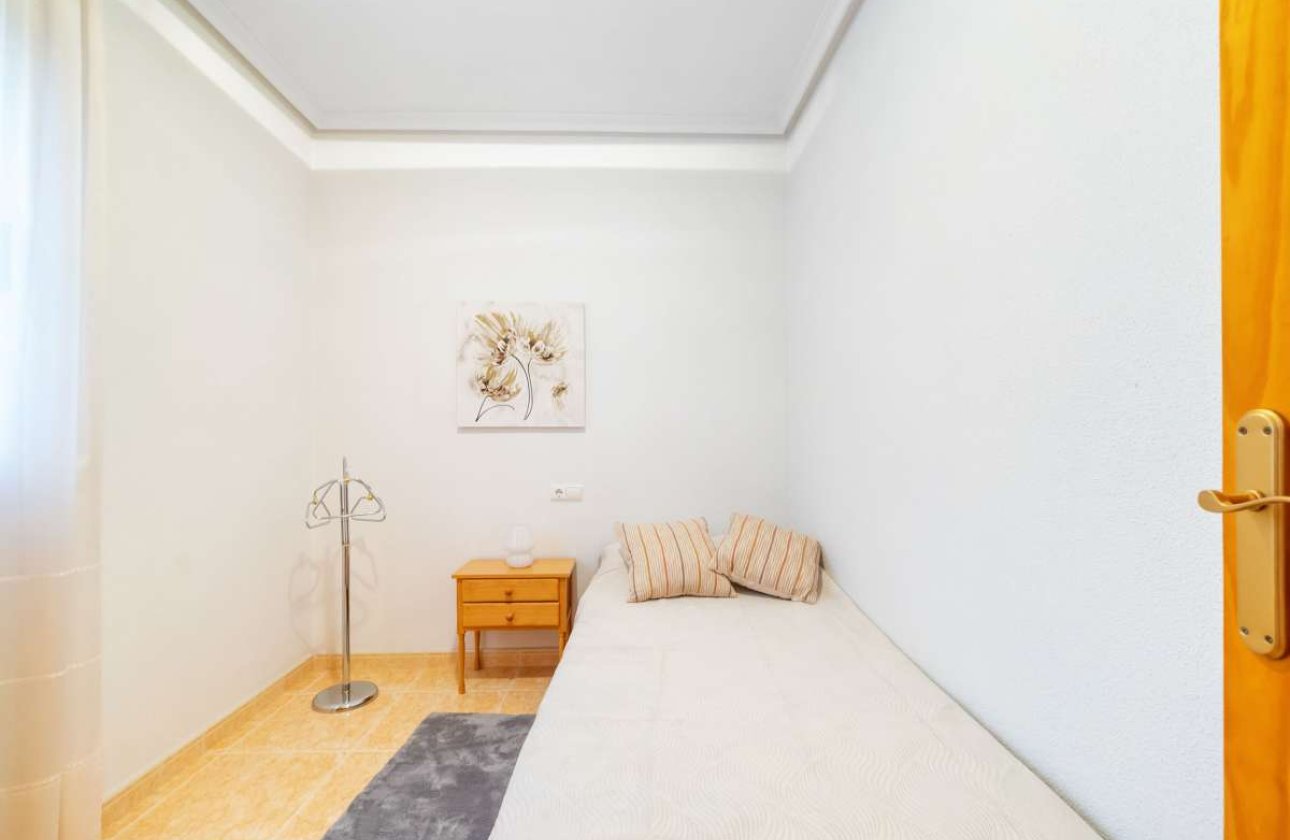 Herverkoop - Appartement -
Torrevieja - Costa Blanca