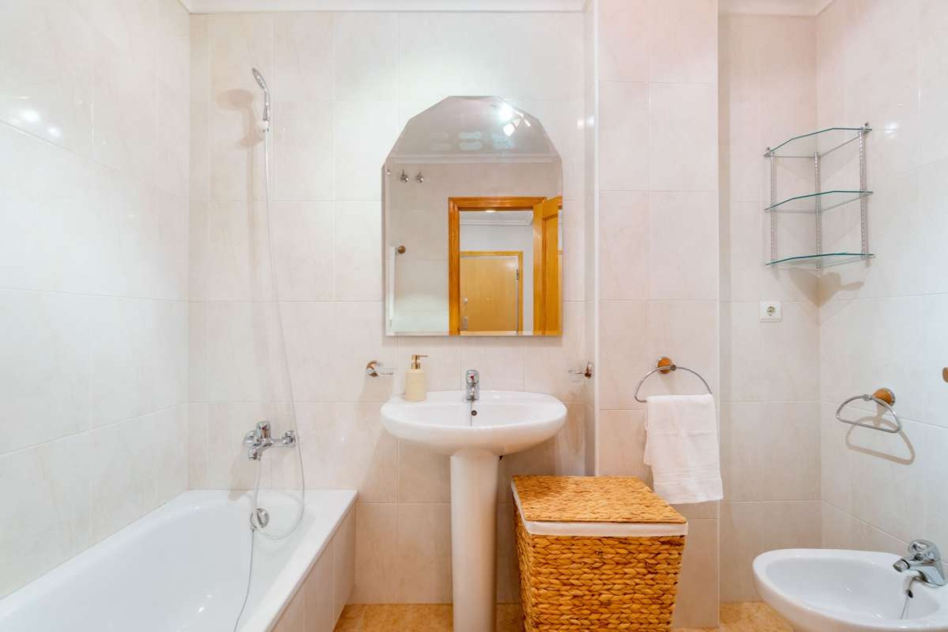 Herverkoop - Appartement -
Torrevieja - Costa Blanca