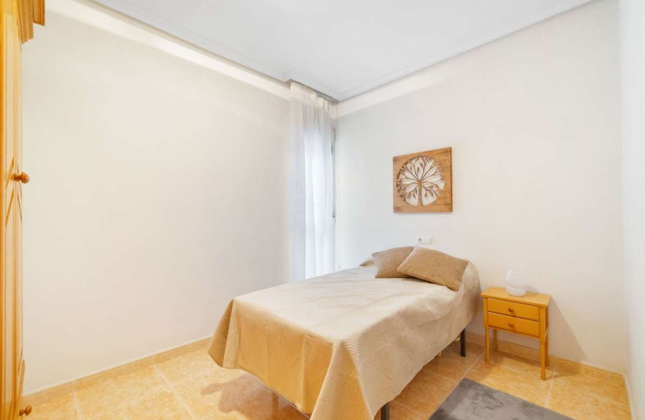 Herverkoop - Appartement -
Torrevieja - Costa Blanca