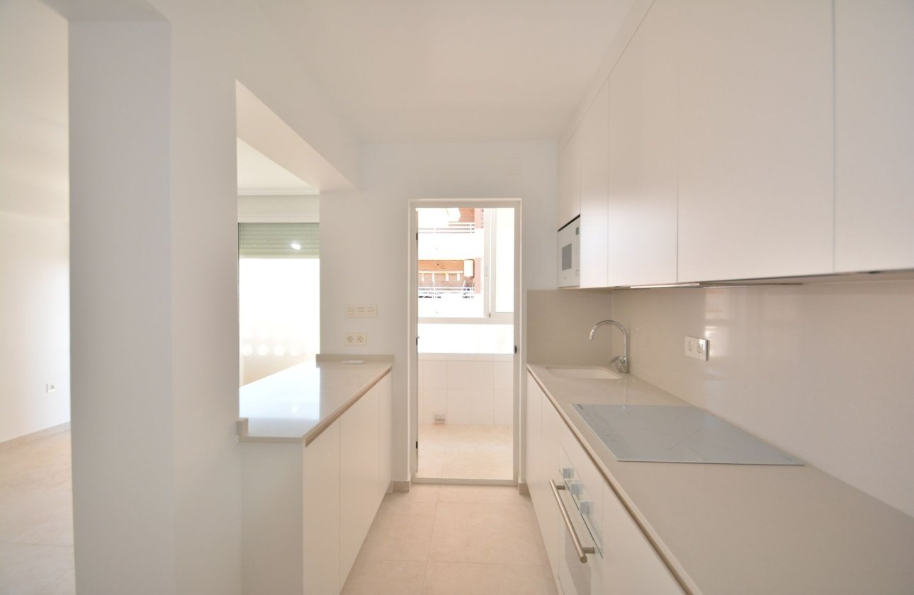 Herverkoop - Appartement -
Torrevieja - Costa Blanca