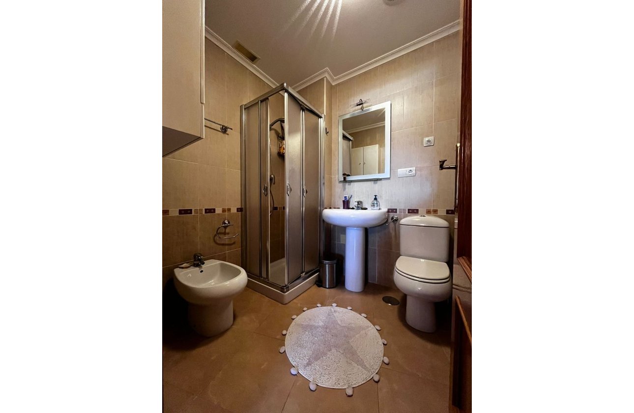 Herverkoop - Appartement -
Torrevieja - Costa Blanca