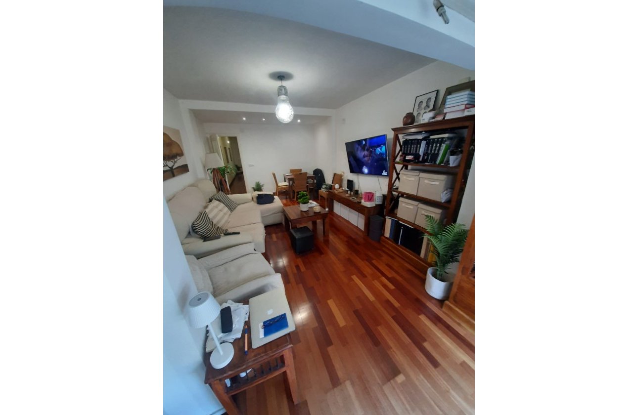 Herverkoop - Appartement -
Torrevieja - Costa Blanca