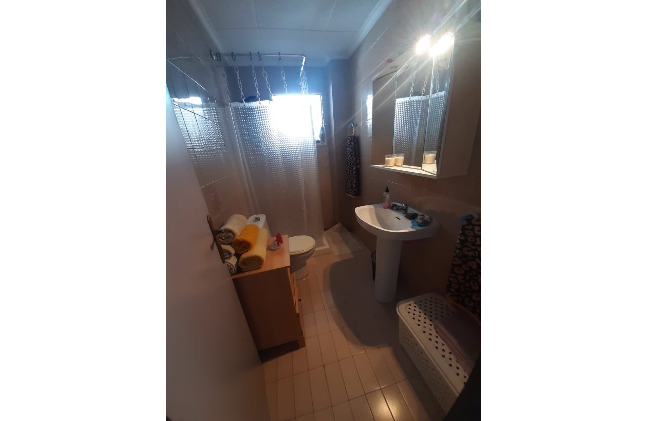 Herverkoop - Appartement -
Torrevieja - Costa Blanca